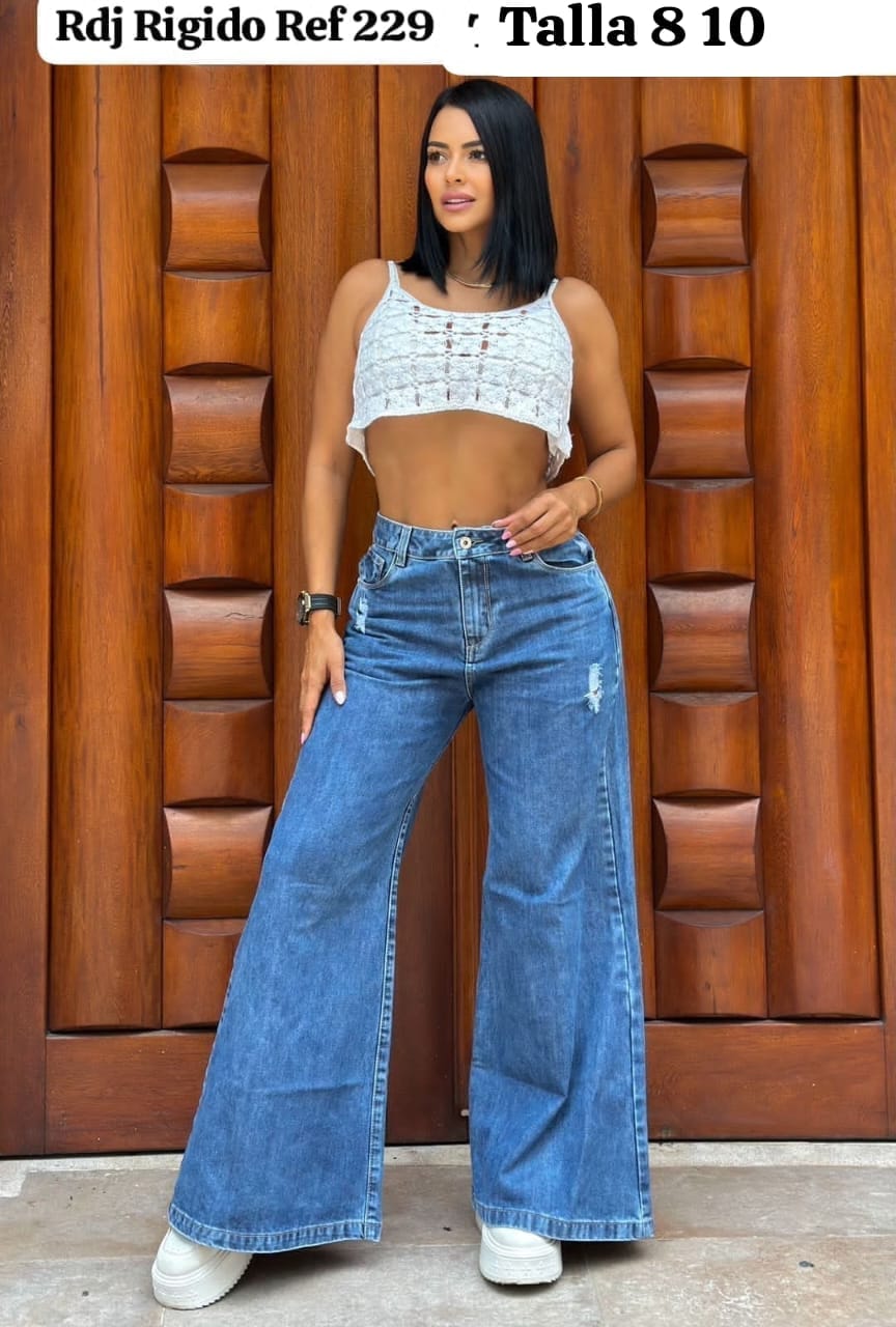 JEANS TIPO CARGO RÍGIDOS