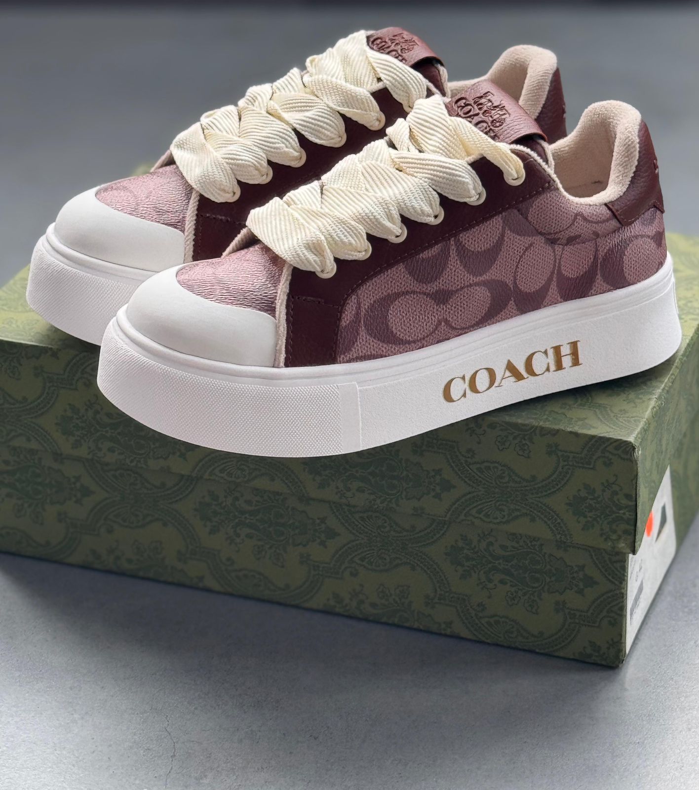 TENIS COACH DAMA