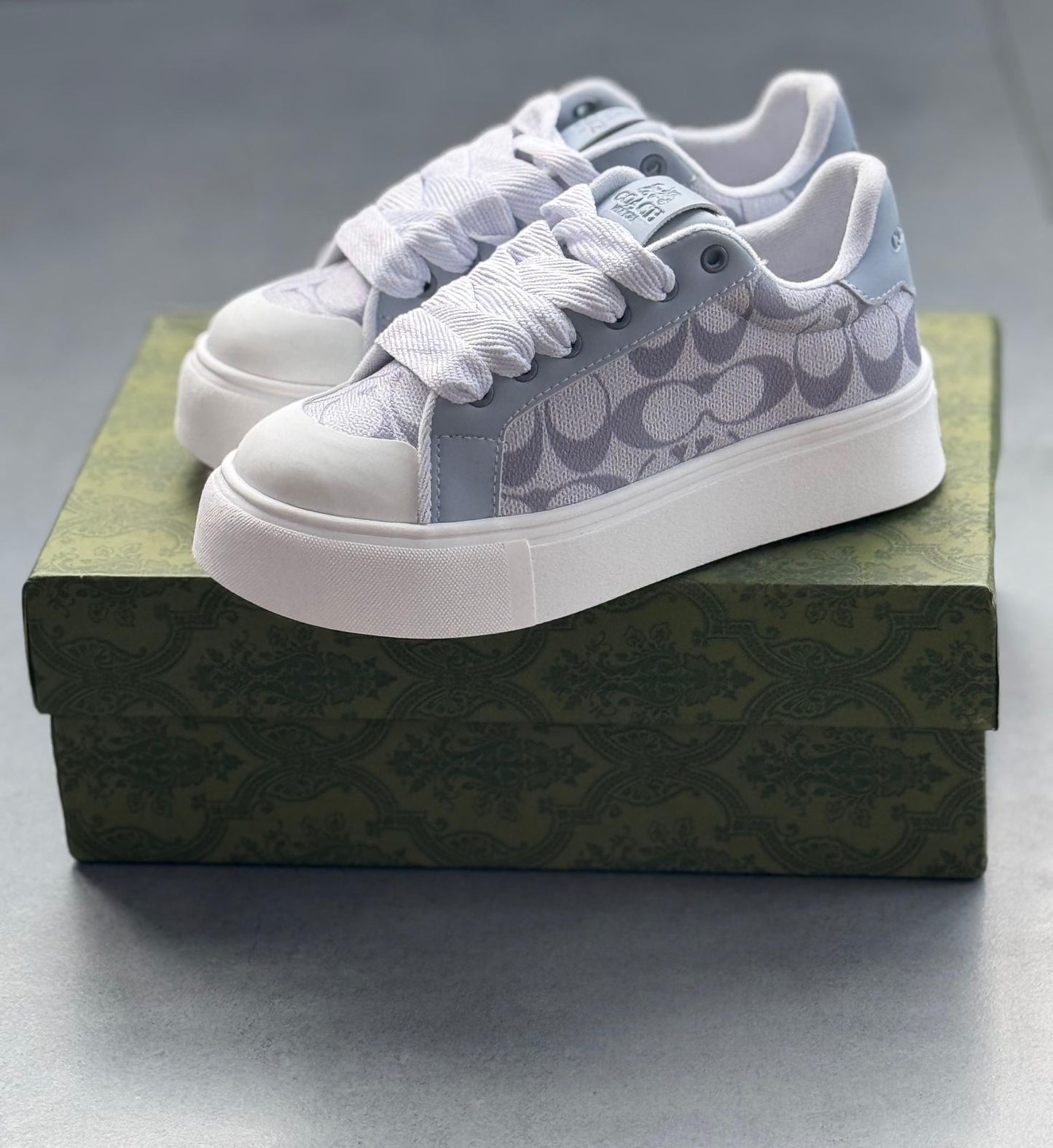 TENIS COACH DAMA